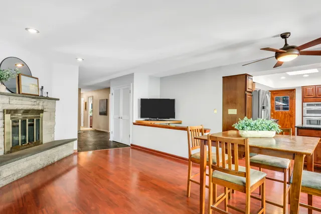 $449,900 | 230 North Alleghany Road, Grayslake, IL 60030