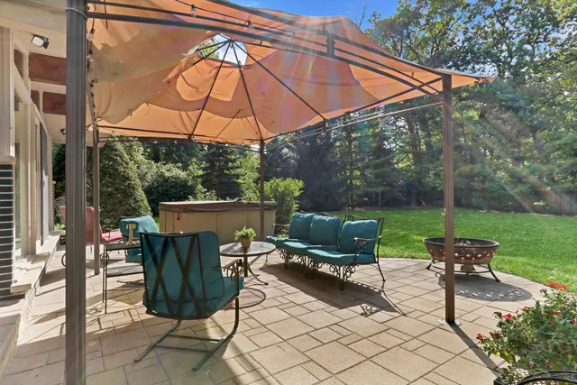 $449,900 | 230 North Alleghany Road, Grayslake, IL 60030