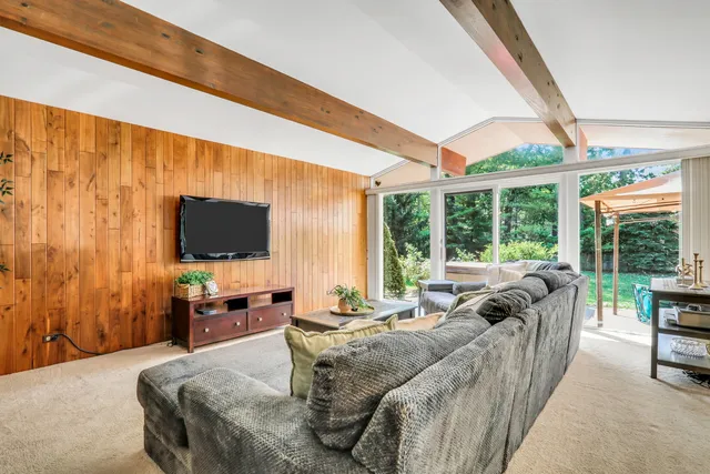 $449,900 | 230 North Alleghany Road, Grayslake, IL 60030