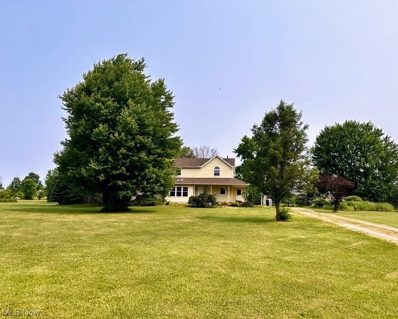40048 Whitney Road Lagrange, OH 44050 - Photo 2 of 31 Gallery Image 2