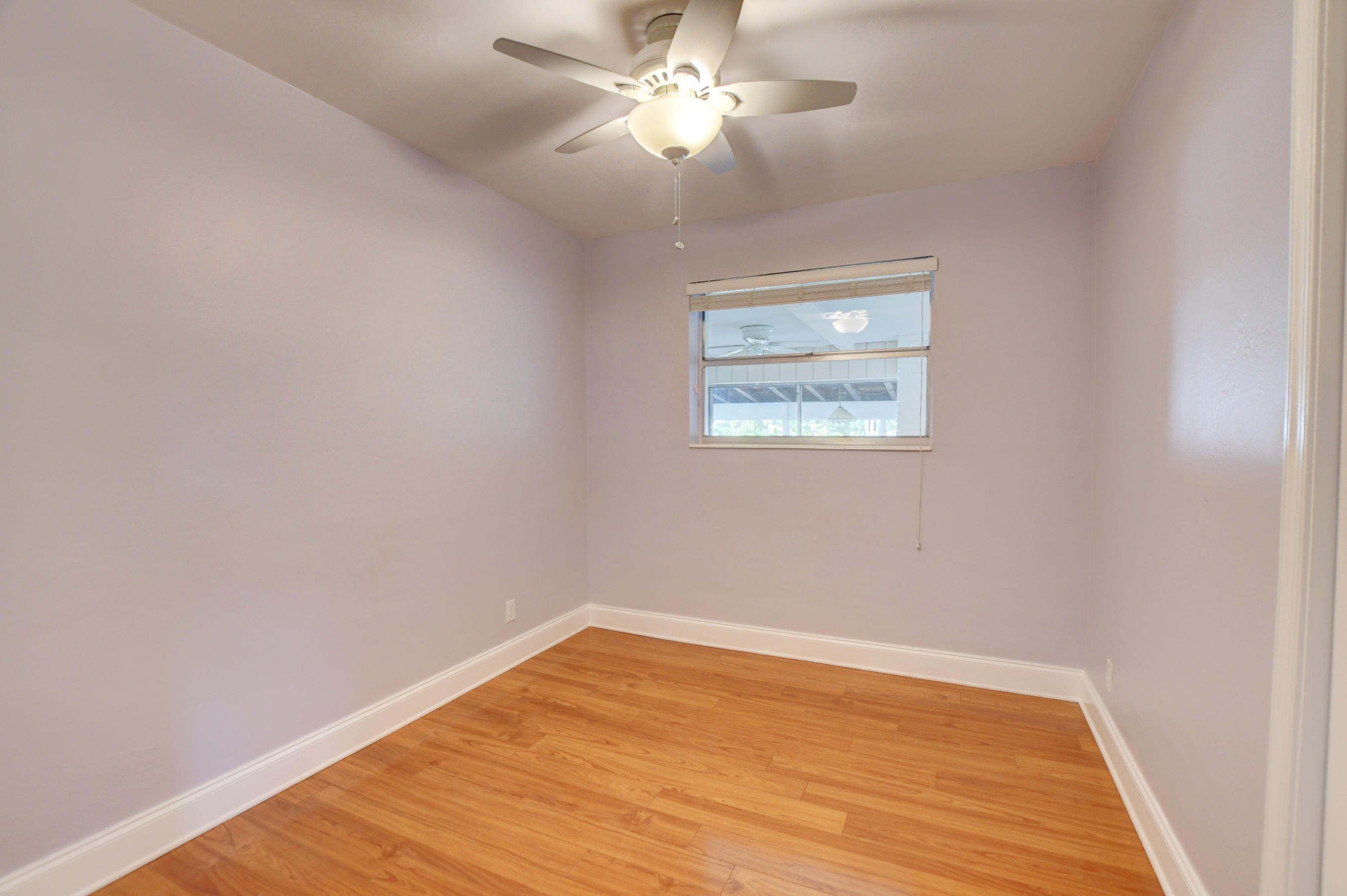 4554 Northeast 4th Avenue Boca Raton, FL 33431 - Photo 20 of 37 20_Second bedroom