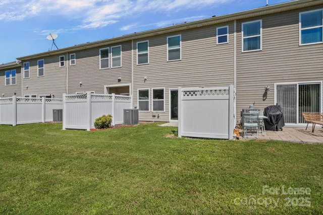 $1,800 | 2519 Early Flight Drive, Charlotte, NC 28262