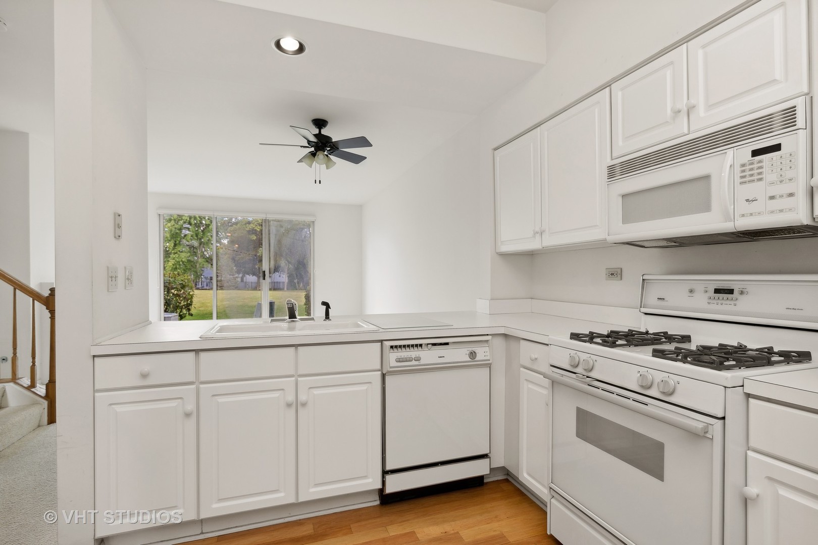 17850 Braewick Road Gurnee, IL 60031 - Photo 6 of 18