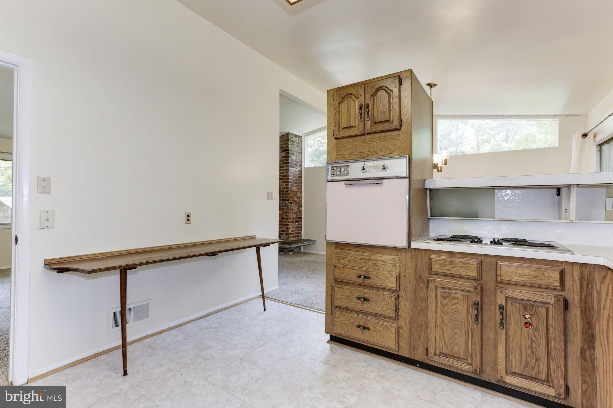 6502 Cathcart Road Annandale, VA 22003 - Photo 12 of 30 Kitchen