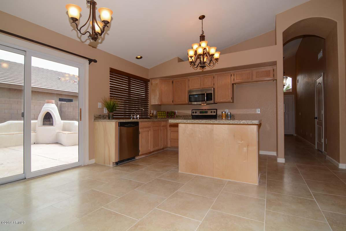 6414 West Escuda Road Glendale, AZ 85308 - Photo 4 of 27 Kitchen
