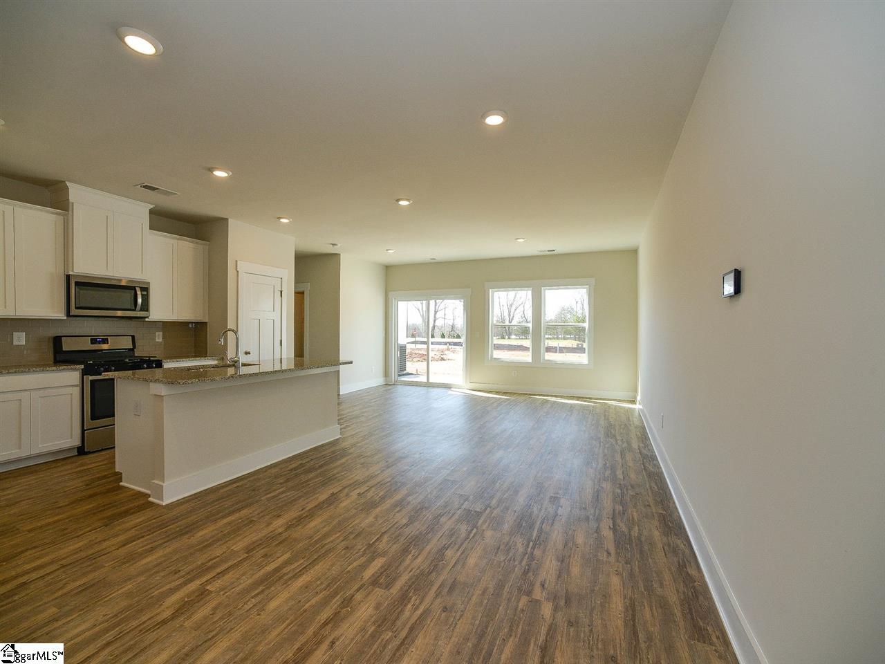 107 Outback Drive Greer, SC 29650 - Photo 2 of 21 Gallery Image 2