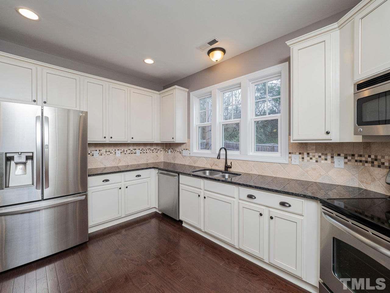 4425 Glengrove Road Raleigh, NC 27616 - Photo 7 of 30