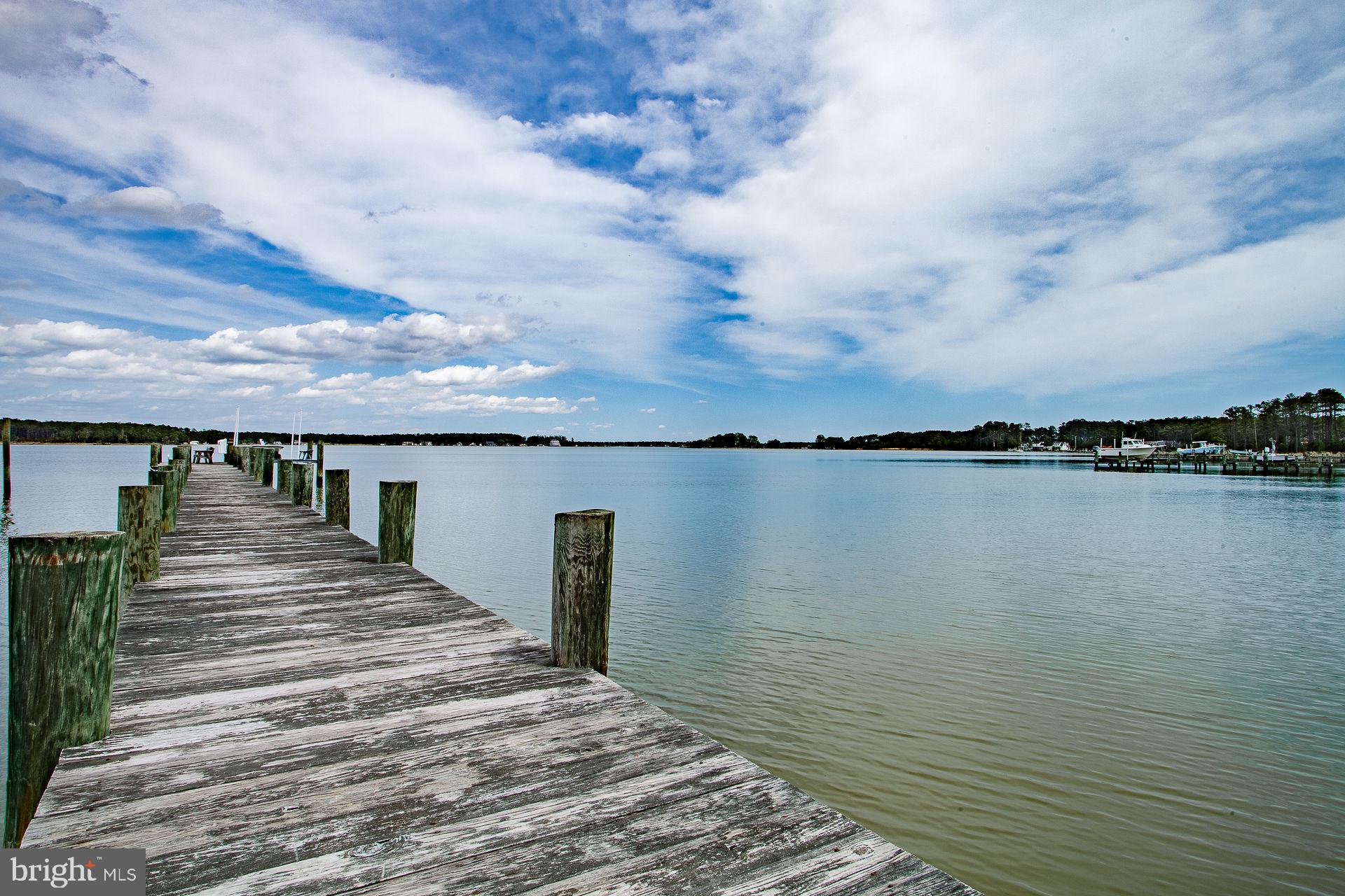 5207 Brooks Road Woolford, MD 21677 - Photo 9 of 32 Pier with BoatLift
