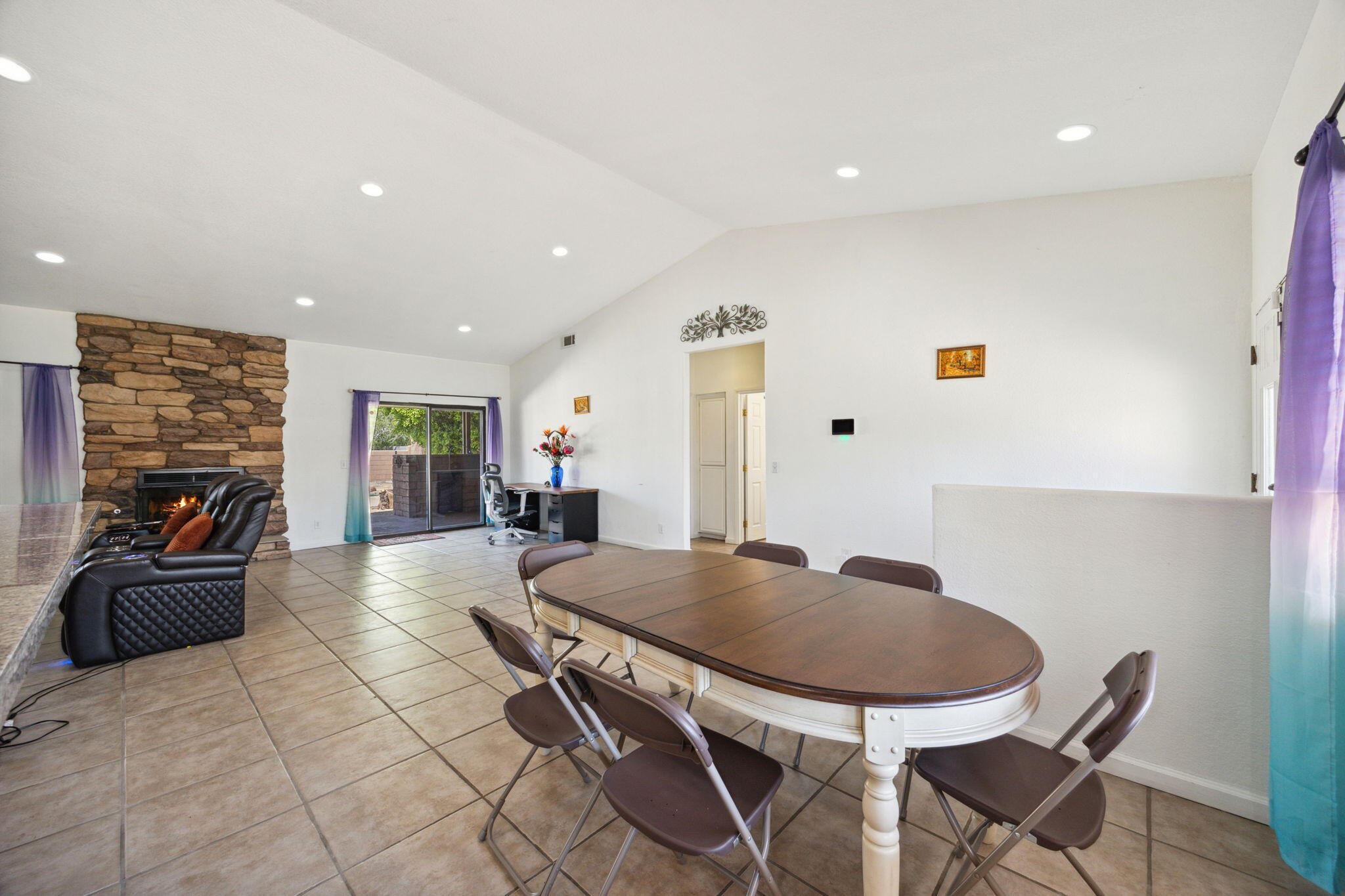 9735 Hoylake Road Desert Hot Springs, CA 92240 - Photo 13 of 50 37-web-or-mls-8M4A0649