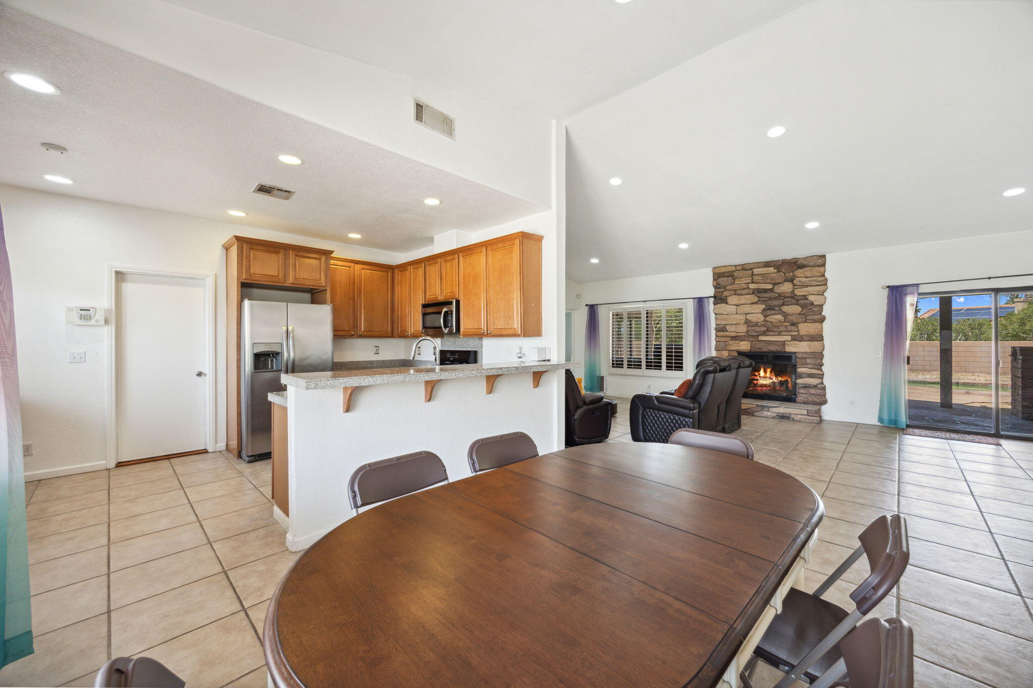 9735 Hoylake Road Desert Hot Springs, CA 92240 - Photo 14 of 50 34-web-or-mls-8M4A0654