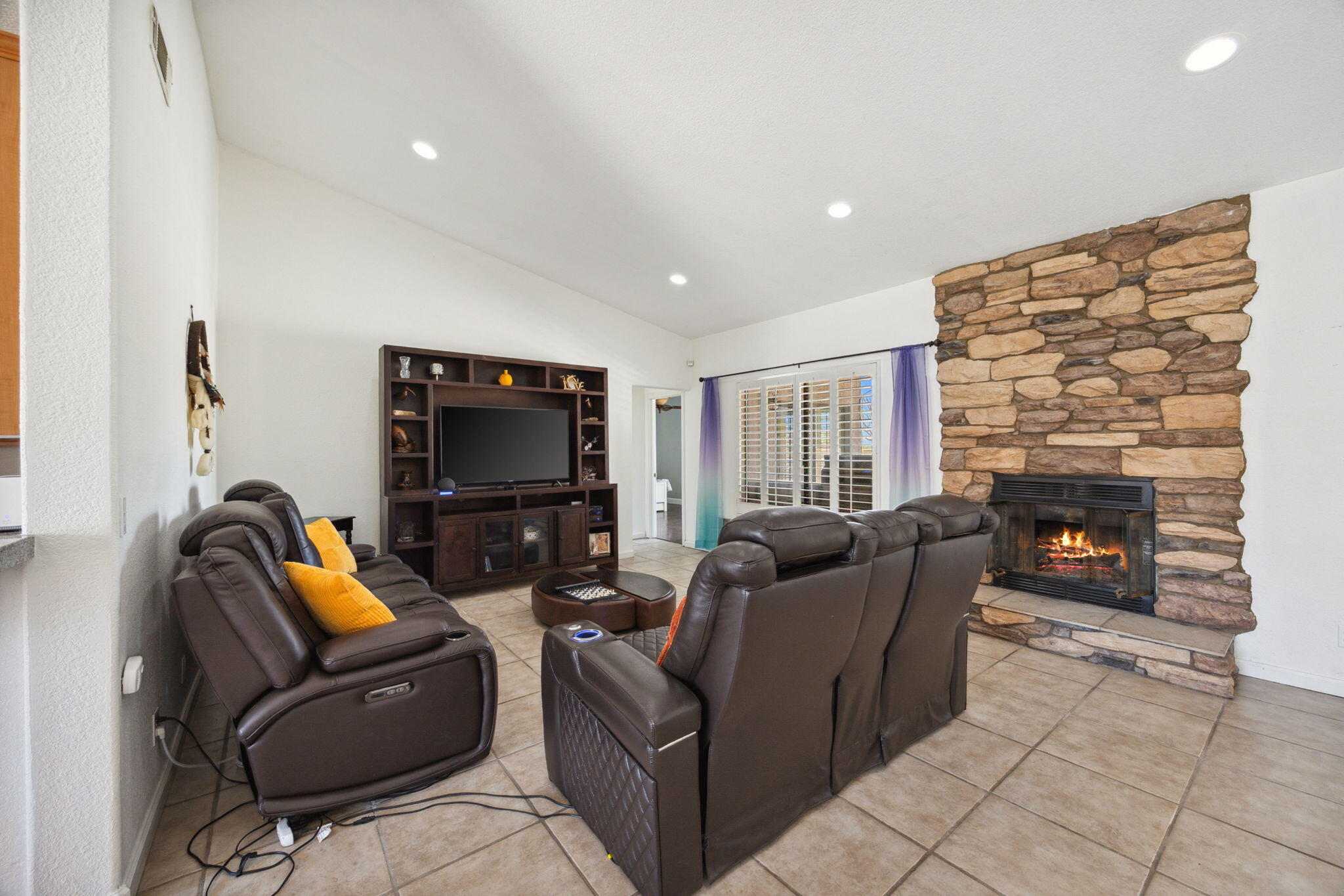 9735 Hoylake Road Desert Hot Springs, CA 92240 - Photo 19 of 50 36-web-or-mls-8M4A0619