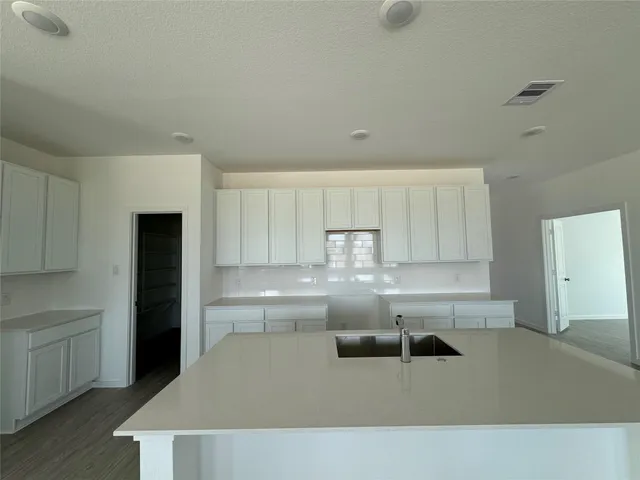 $270,290 | 8306 Opal Pond Drive, Angleton, TX 77515