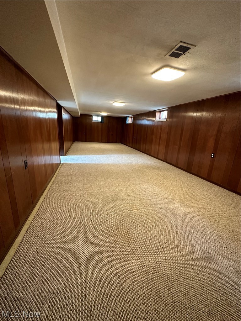 2818 Hearthstone Road Cleveland, OH 44134 - Photo 28 of 34 Lower level room