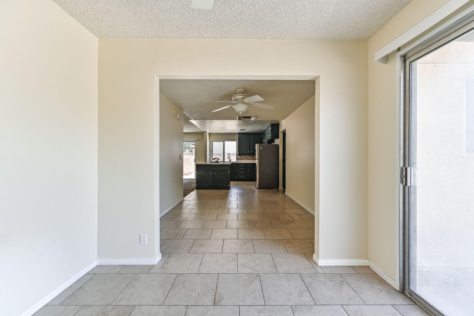 1123 Randall Street Ridgecrest, CA 93555 - Photo 13 of 28