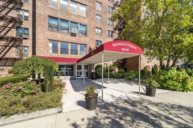 $369,999 | 18-35 Corporal Kennedy Street, Unit 5C | Bay Terrace