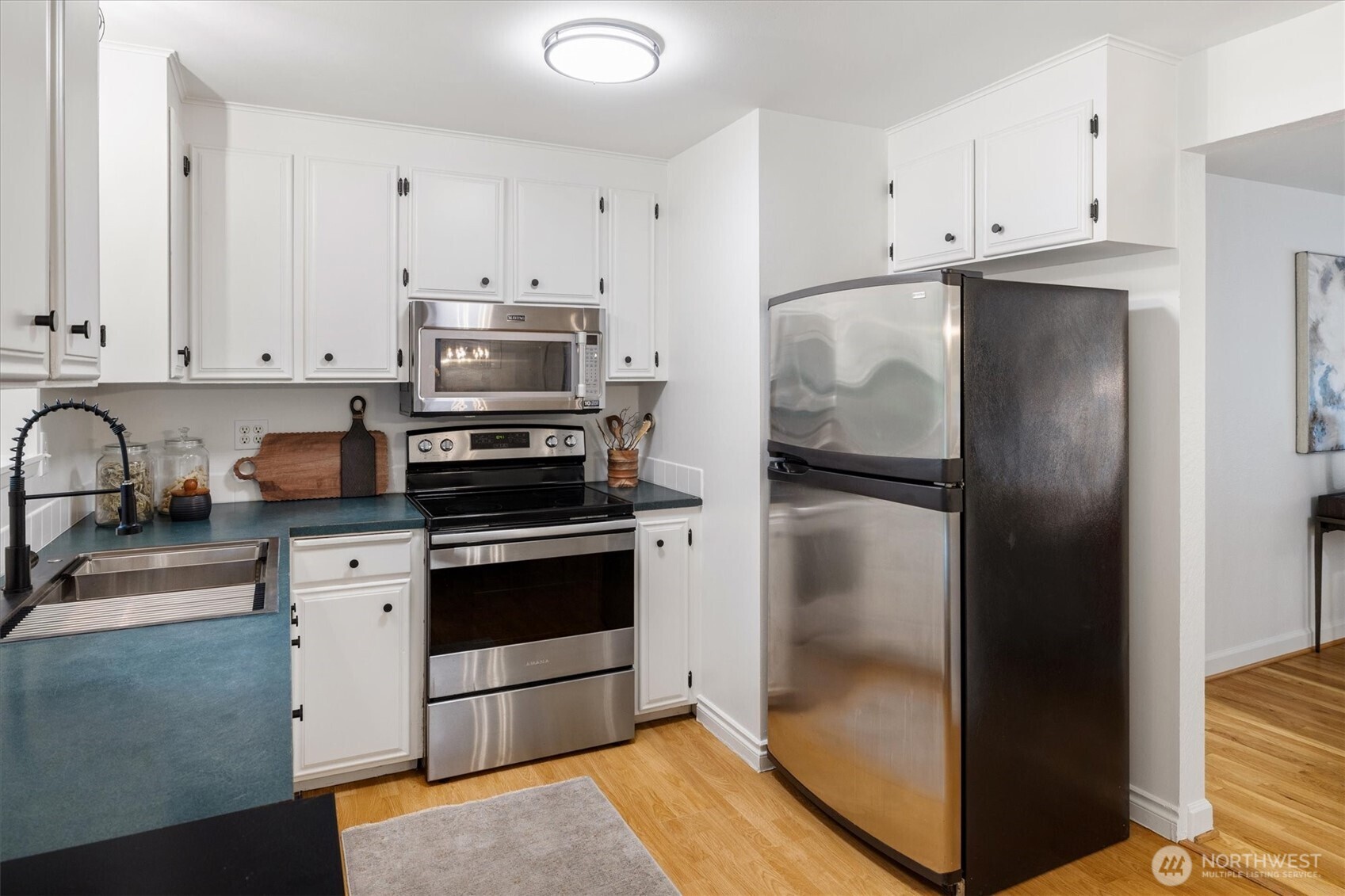 9226 Northeast 184th Place Bothell, WA 98011 - Photo 12 of 36