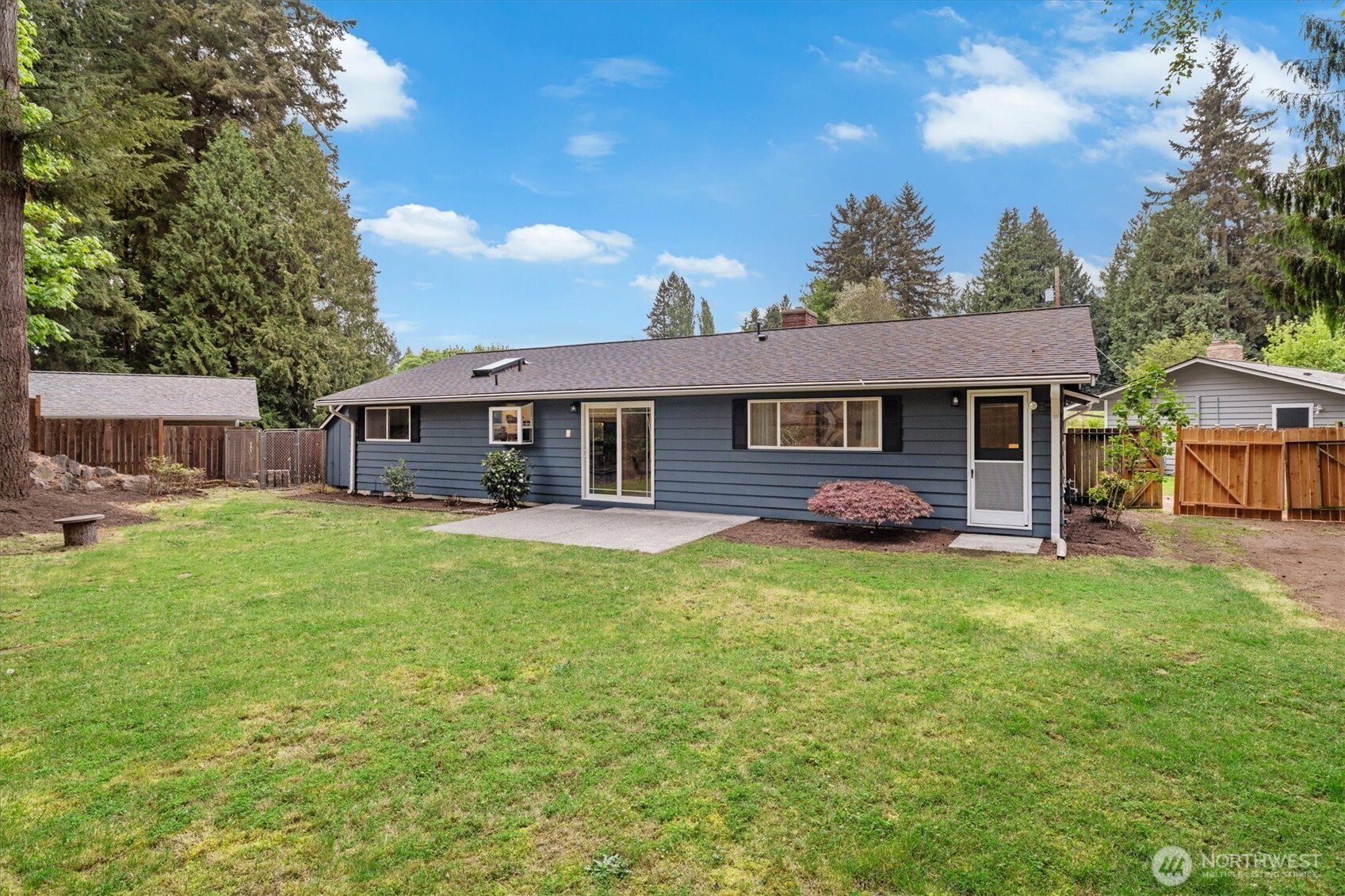 9226 Northeast 184th Place Bothell, WA 98011 - Photo 26 of 36