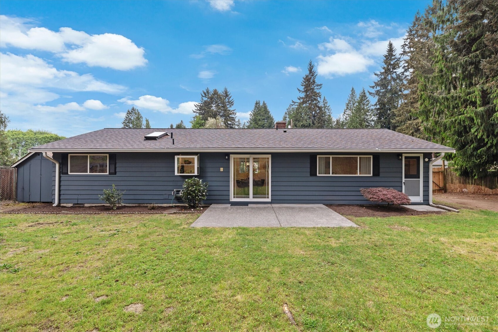 9226 Northeast 184th Place Bothell, WA 98011 - Photo 27 of 36