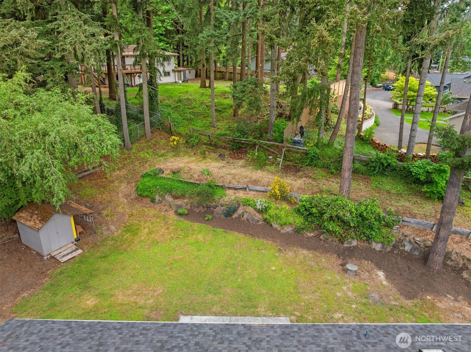9226 Northeast 184th Place Bothell, WA 98011 - Photo 30 of 36