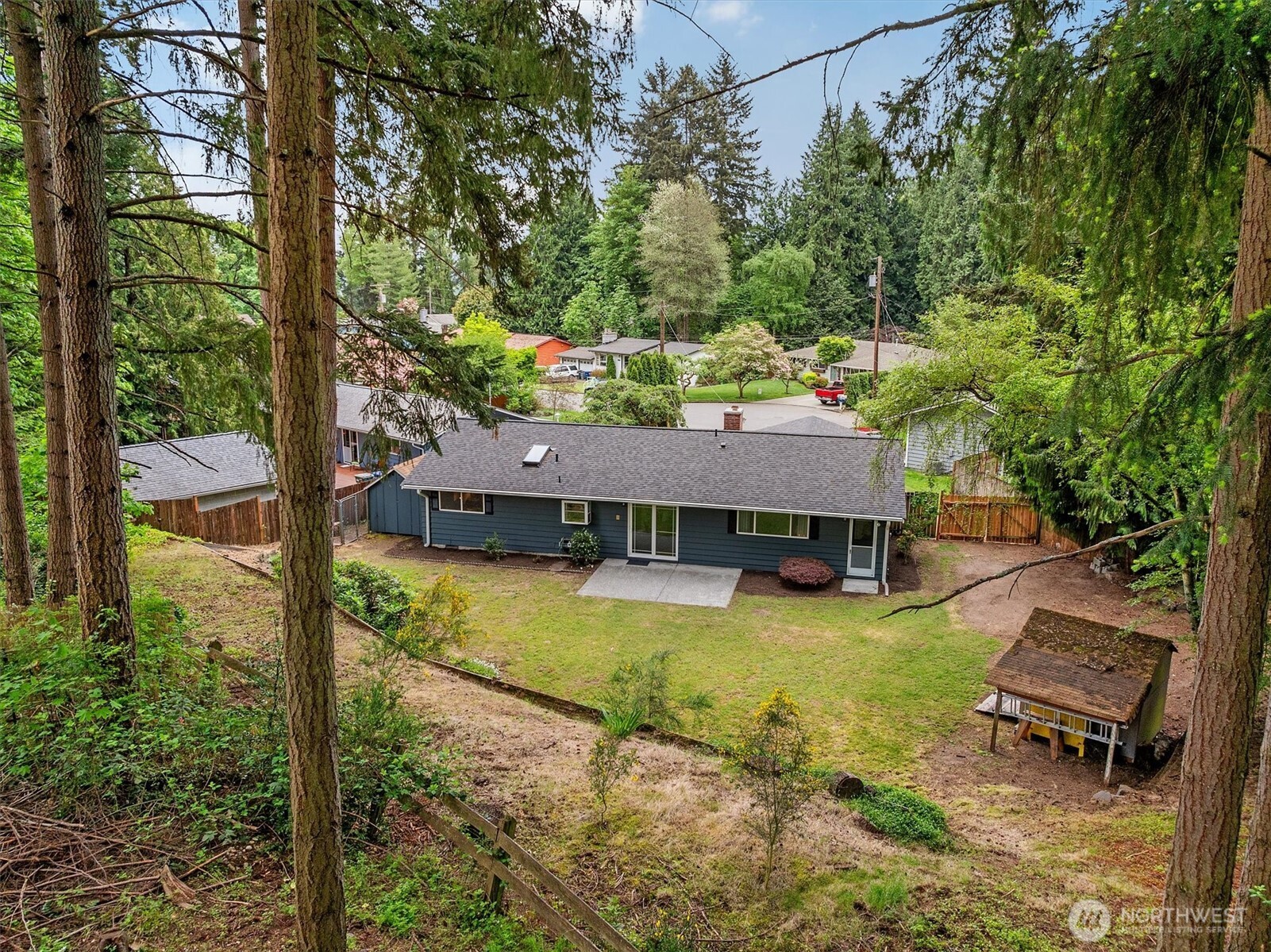 9226 Northeast 184th Place Bothell, WA 98011 - Photo 31 of 36