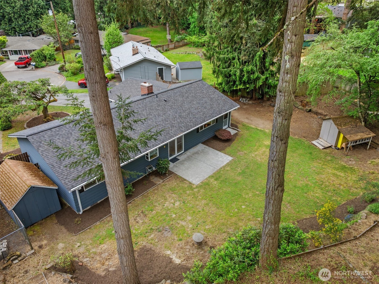 9226 Northeast 184th Place Bothell, WA 98011 - Photo 32 of 36