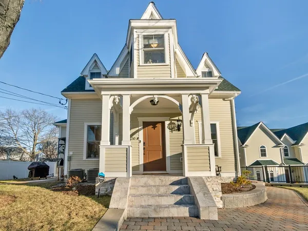 $7,500 | 50 Rowe Street, Unit 1, Auburndale, MA 02466