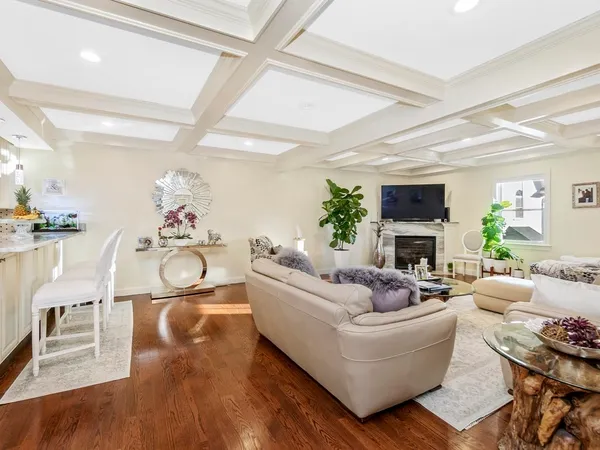 $7,500 | 50 Rowe Street, Unit 1, Auburndale, MA 02466