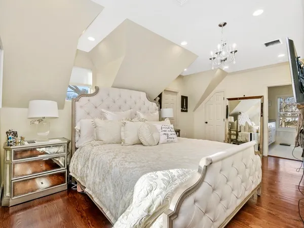 $7,500 | 50 Rowe Street, Unit 1, Auburndale, MA 02466