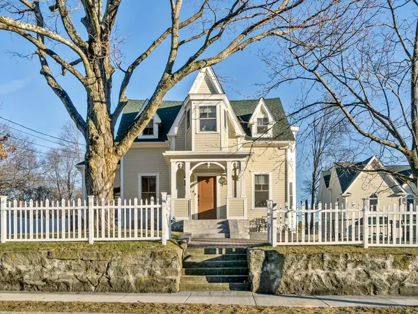 $7,500 | 50 Rowe Street, Unit 1, Auburndale, MA 02466