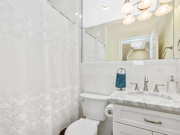 $7,500 | 50 Rowe Street, Unit 1, Auburndale, MA 02466