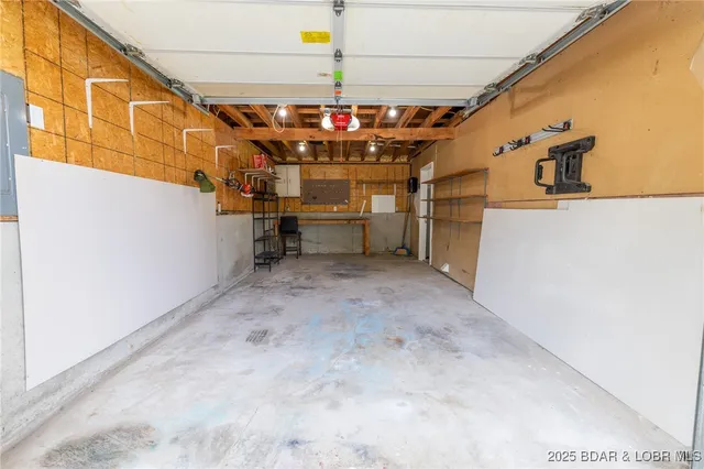 $215,000 | 75 Forestway Drive, Camdenton, MO 65020