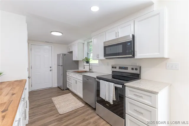 $215,000 | 75 Forestway Drive, Camdenton, MO 65020