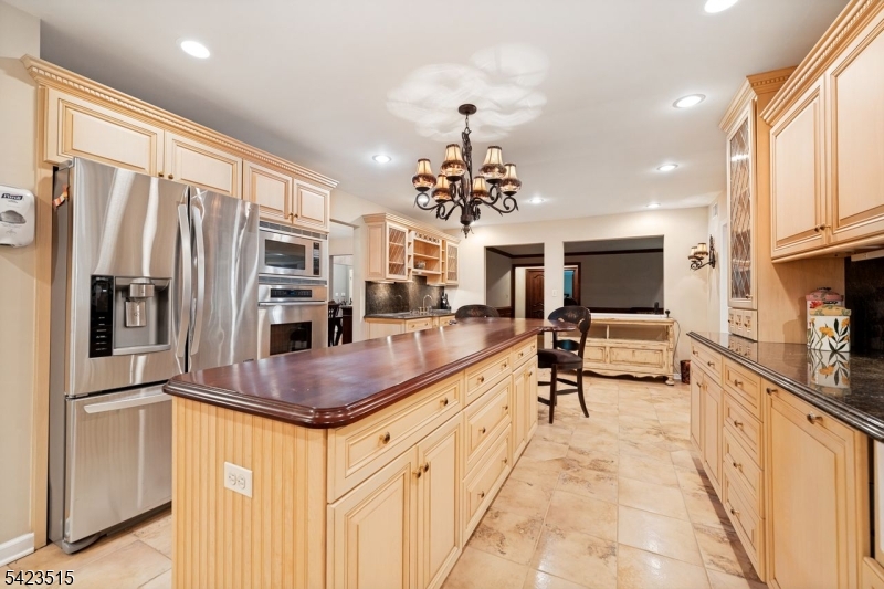 3 Rolling Ridge Drive Rockaway, NJ 07866 - Photo 11 of 42
