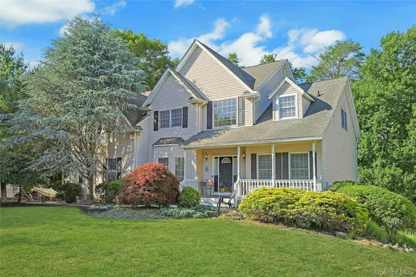 $949,000 | 6 Anton Court, Stony Point, NY 10980