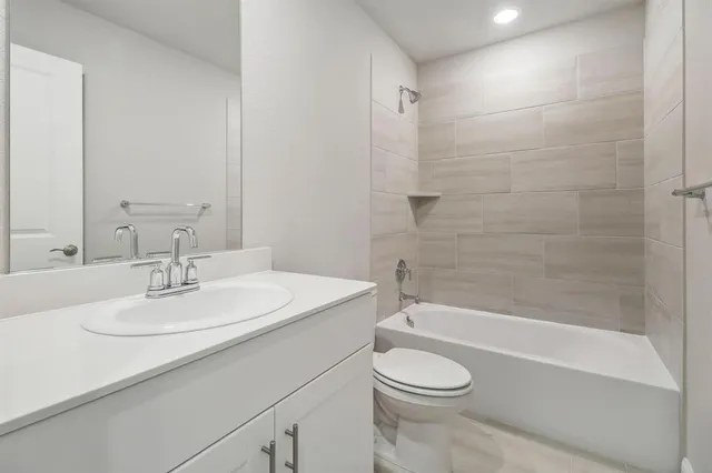 $2,749 | 518 Midnight Oak Drive, McKinney, TX 75069