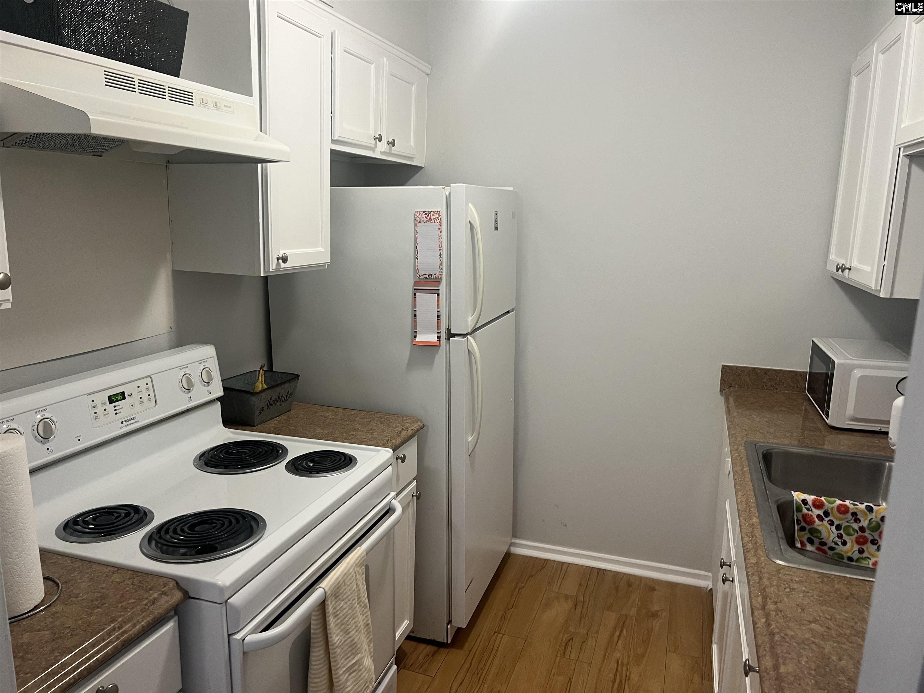 1208 Bush River Road, Unit G8 Columbia, SC 29210 - Photo 2 of 10
