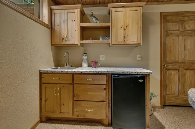 $690,000 | 72959 235th Street, Dassel, MN 55325