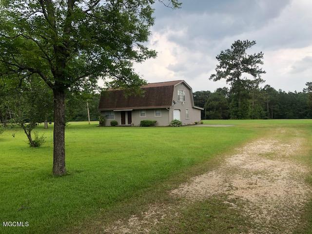 212 Holcomb Carroll Road Carriere, MS 39426 - Photo 4 of 21 HC duplex2