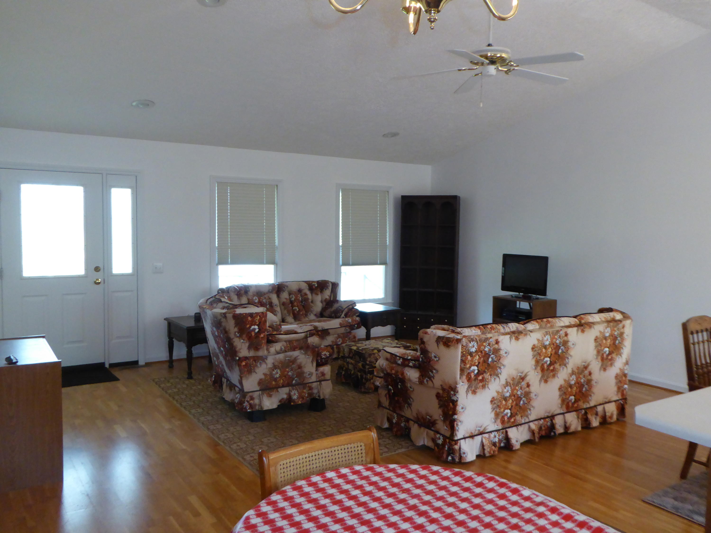 2420 Hardy Road Hardy, VA 24101 - Photo 2 of 19 a living room with furniture