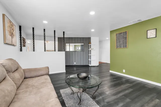 $575,000 | 5351 Whittier Drive, Sacramento, CA 95820