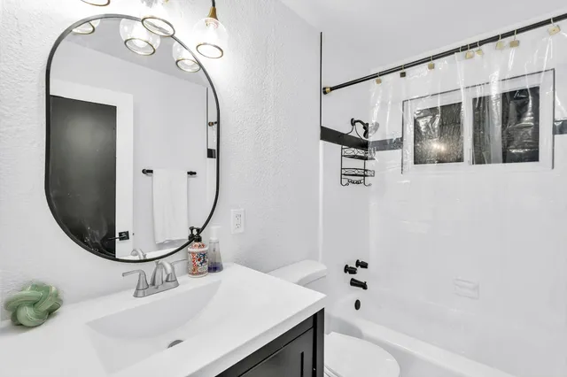 $575,000 | 5351 Whittier Drive, Sacramento, CA 95820