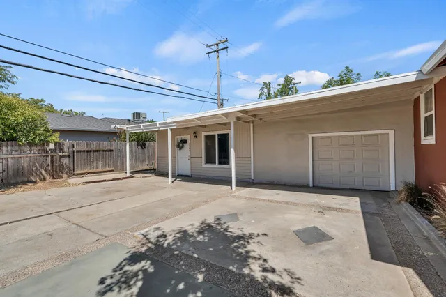 $575,000 | 5351 Whittier Drive, Sacramento, CA 95820