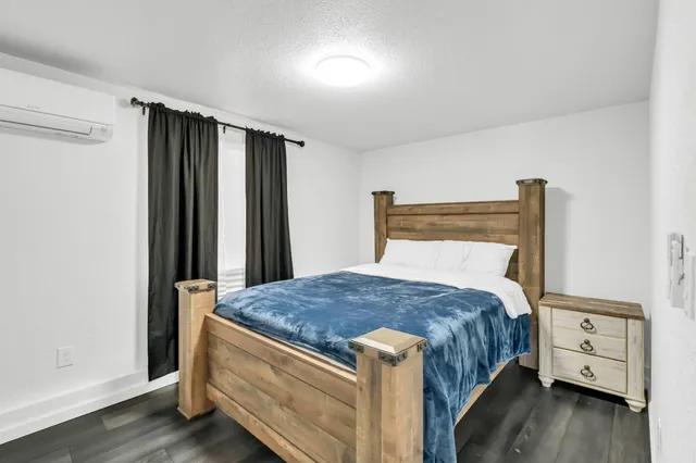 $575,000 | 5351 Whittier Drive, Sacramento, CA 95820