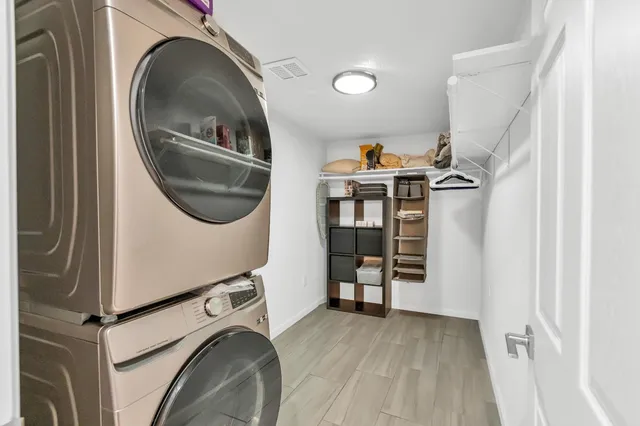 $575,000 | 5351 Whittier Drive, Sacramento, CA 95820