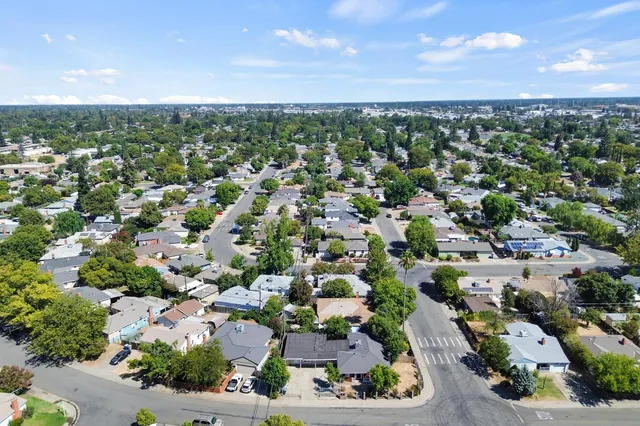 $575,000 | 5351 Whittier Drive, Sacramento, CA 95820