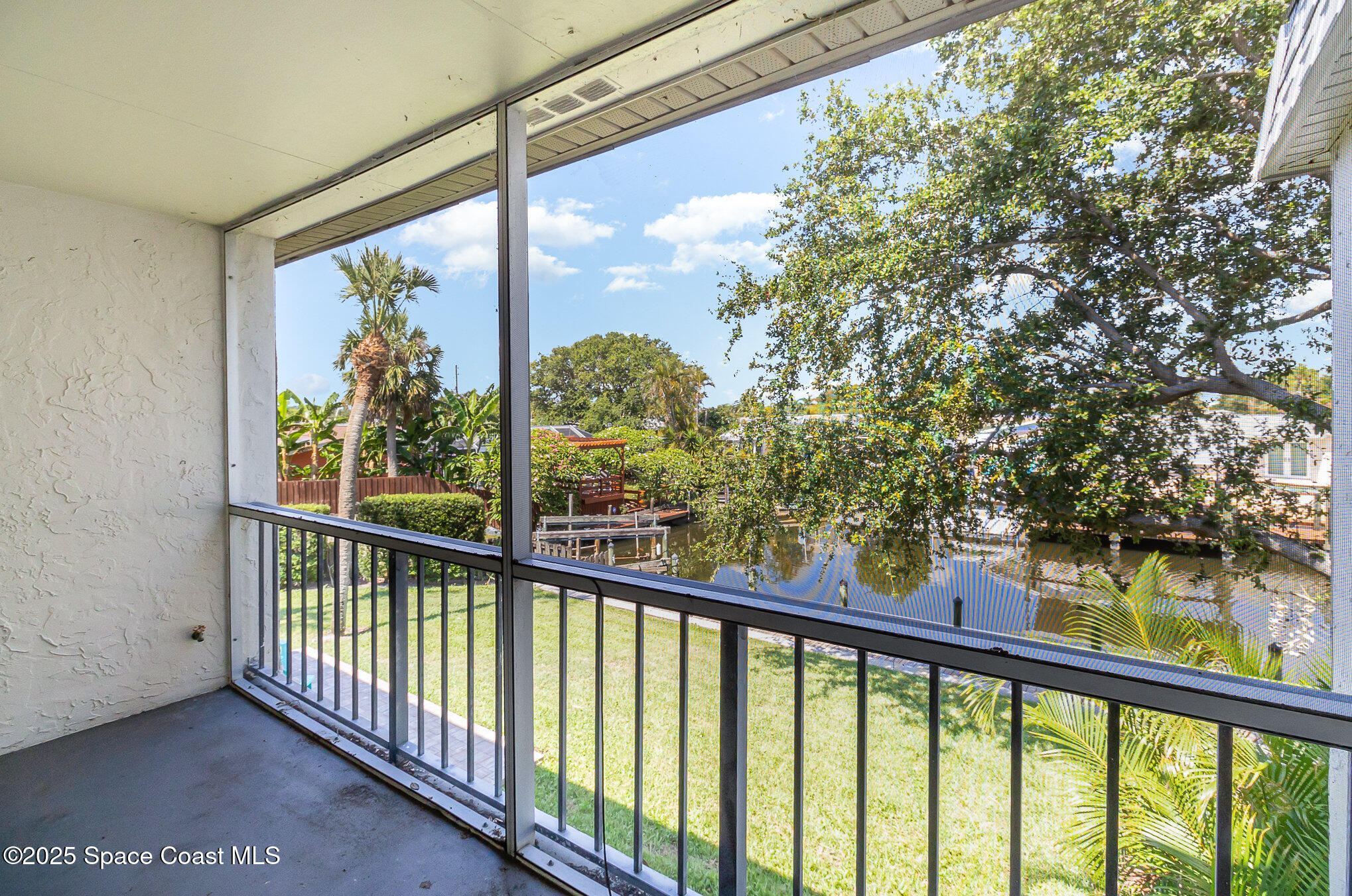 446 Blue Jay Lane Satellite Beach, FL 32937 - Photo 14 of 29 019_i77a7400-edit