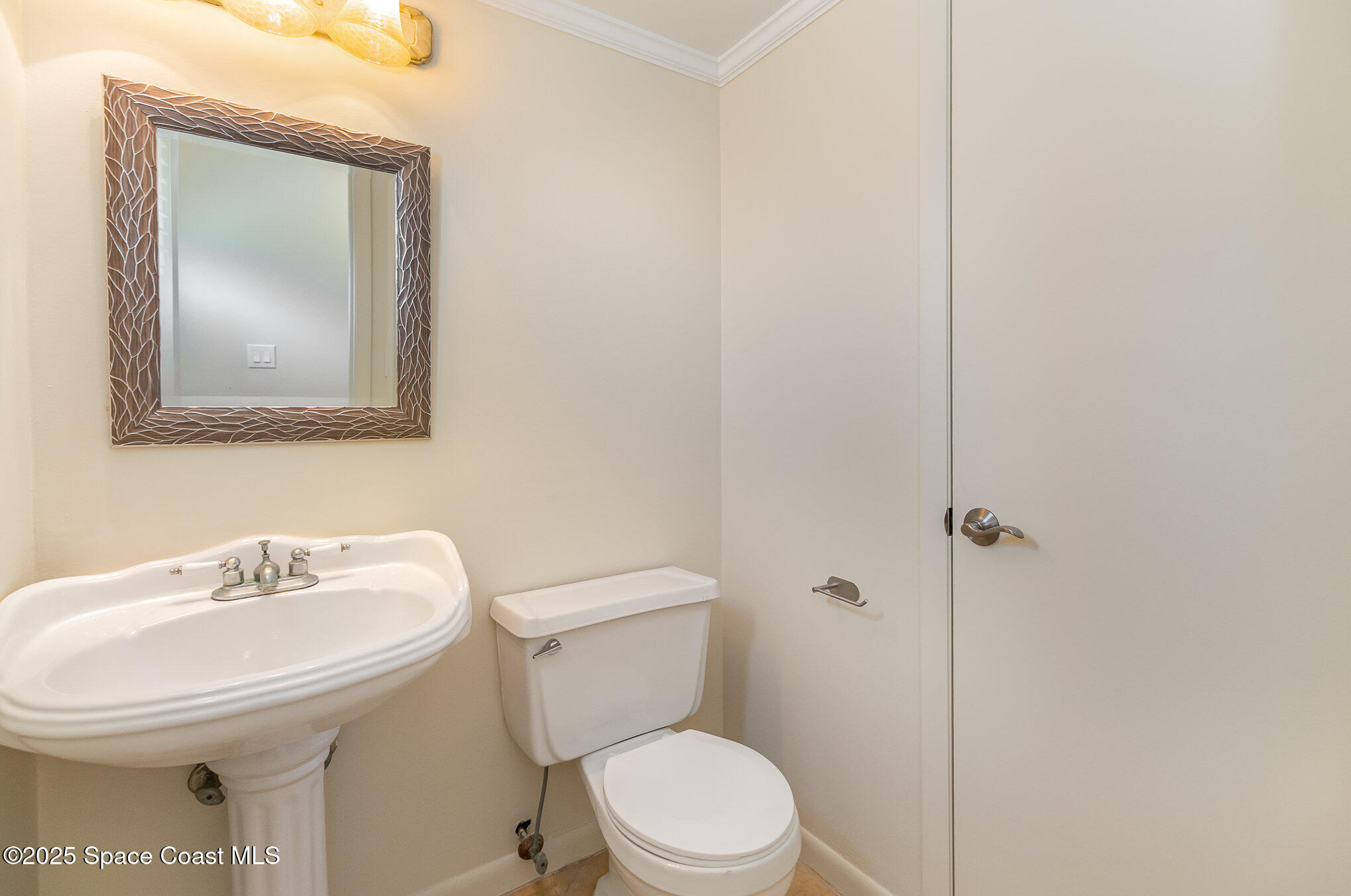 446 Blue Jay Lane Satellite Beach, FL 32937 - Photo 8 of 29 009_i77a7409-edit