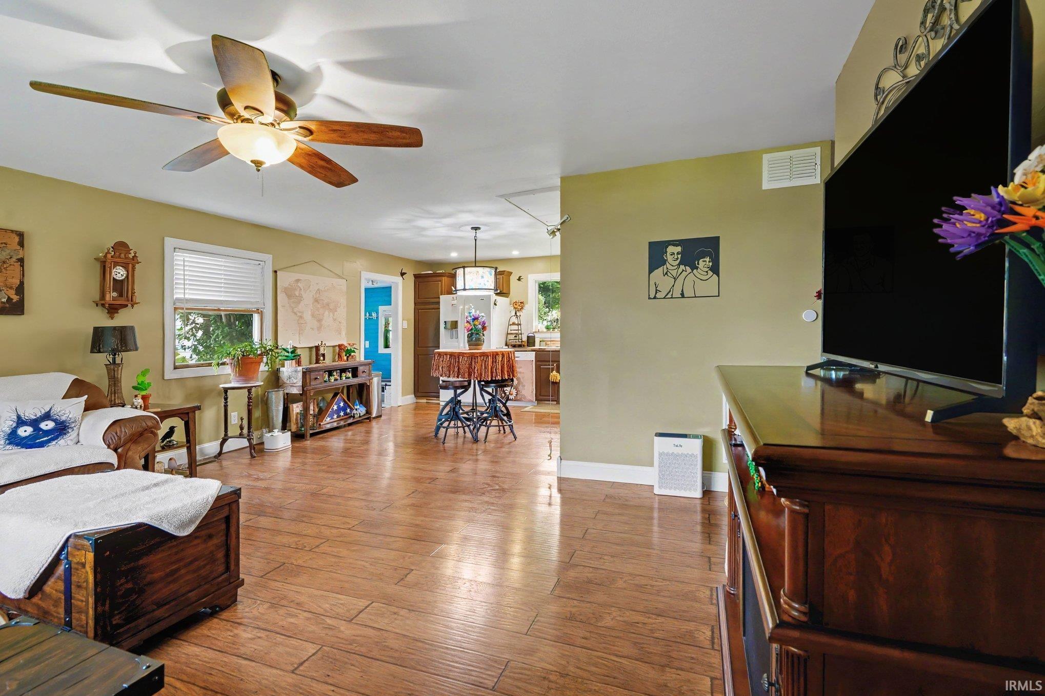 26321 Leland Road Elkhart, IN 46514 - Photo 5 of 15 Gallery Image 5