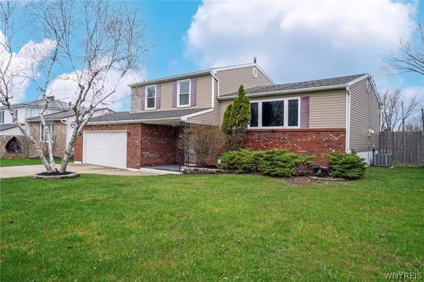 $319,900 | 4286 Sheva Lane, Hamburg, NY 14075