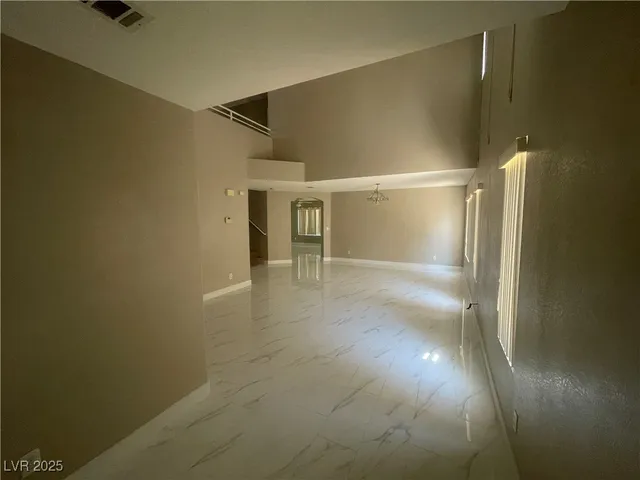 $2,400 | 1989 Verbania Drive, Las Vegas, NV 89134